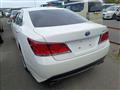 2014 Toyota Crown Hybrid