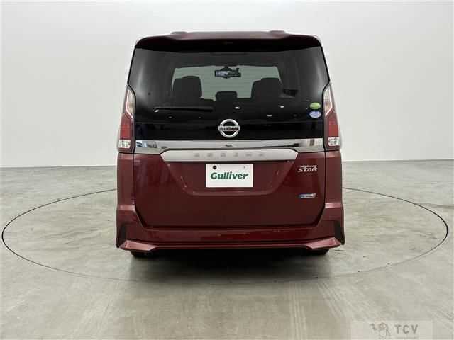 2017 Nissan Serena