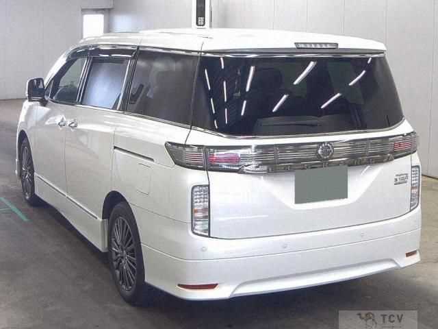 2019 Nissan Elgrand