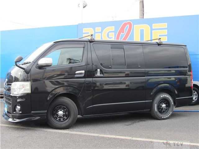2011 Toyota Hiace Van
