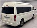 2012 Toyota Hiace Commuter