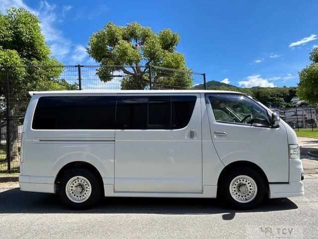 2012 Toyota Hiace Van