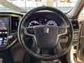 2013 Toyota Crown Hybrid