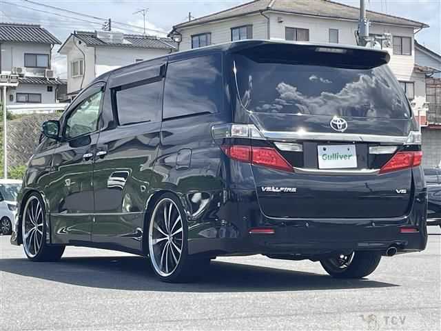 2013 Toyota Vellfire