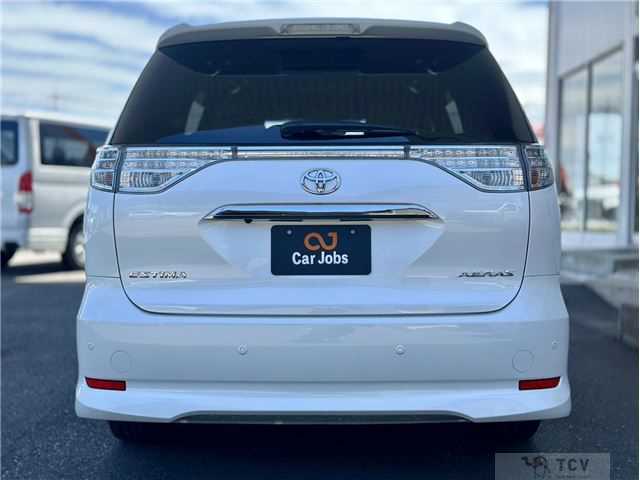 2014 Toyota Estima