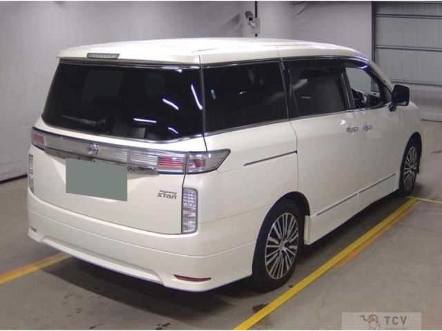 2018 Nissan Elgrand