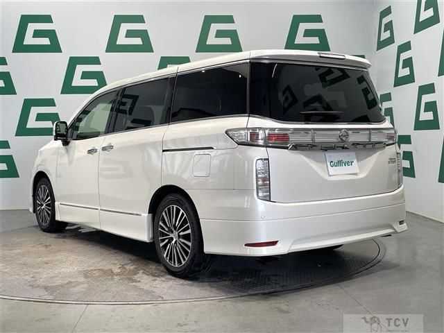 2016 Nissan Elgrand