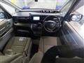 2016 Honda Step WGN