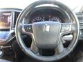 2013 Toyota Crown