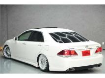2013 Toyota Crown