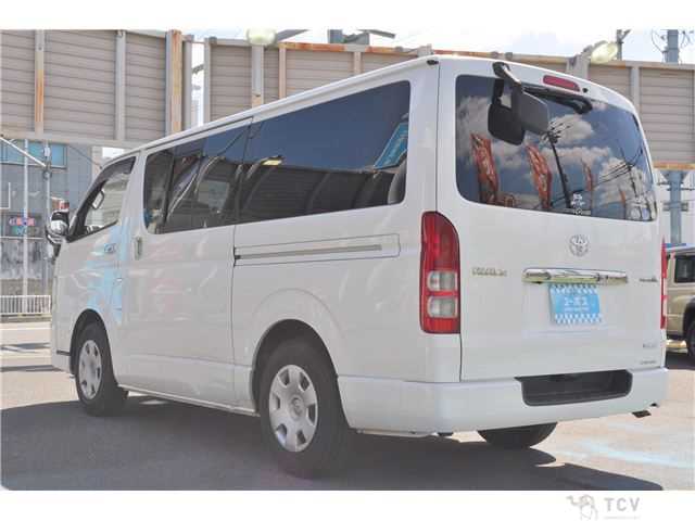 2012 Toyota Hiace