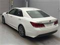 2014 Toyota Crown Hybrid