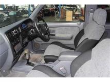 2003 Toyota Hilux