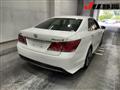 2013 Toyota Crown