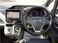 2014 Toyota Voxy