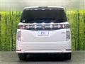 2017 Nissan Elgrand