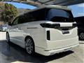 2017 Nissan Elgrand