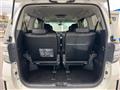 2013 Toyota Vellfire