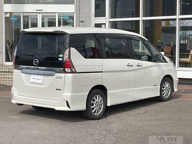 2018 Nissan Serena