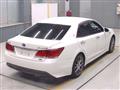 2013 Toyota Crown Hybrid