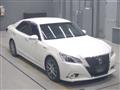 2013 Toyota Crown Hybrid