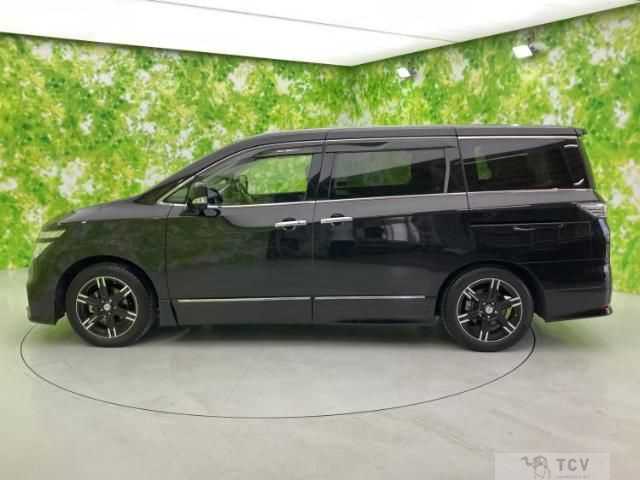 2014 Nissan Elgrand