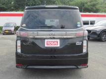 2016 Nissan Elgrand