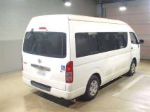 2012 Toyota Hiace Commuter