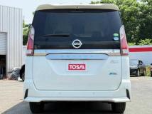 2017 Nissan Serena