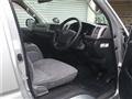 2005 Toyota Hiace