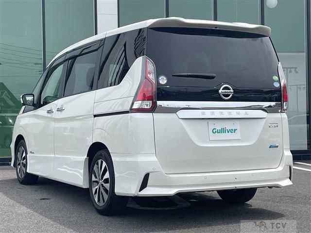 2017 Nissan Serena