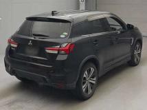 2020 Mitsubishi RVR
