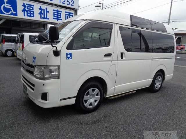 2013 Toyota Hiace Van