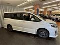 2014 Toyota Voxy