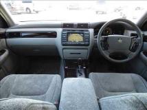 2001 Toyota Crown Majesta