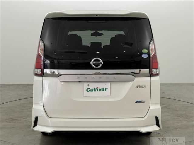 2017 Nissan Serena