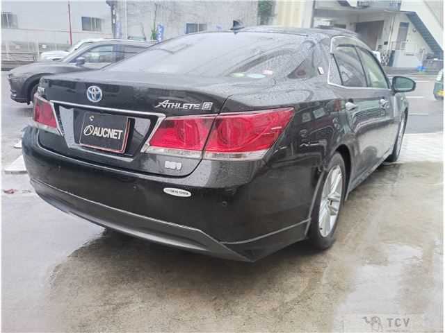 2013 Toyota Crown