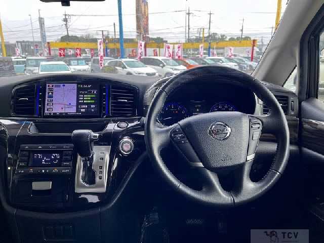 2017 Nissan Elgrand