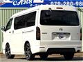 2010 Toyota Hiace