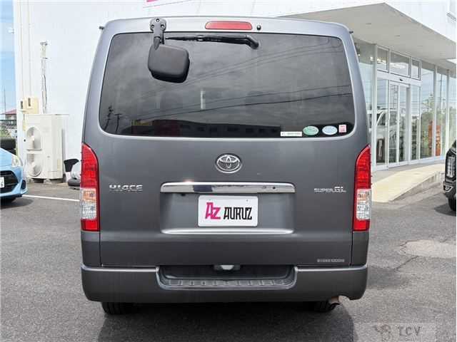 2014 Toyota Hiace
