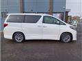 2013 Toyota Alphard