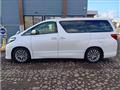 2013 Toyota Alphard