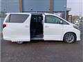 2013 Toyota Alphard