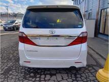 2013 Toyota Alphard