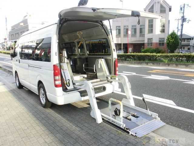 2009 Toyota Regiusace Van
