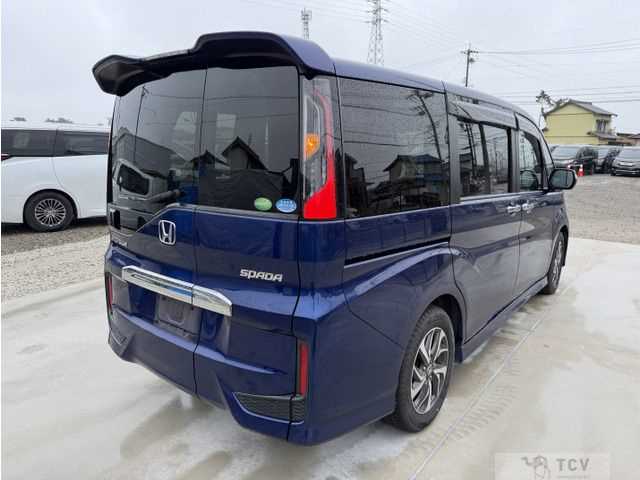 2017 Honda Step WGN