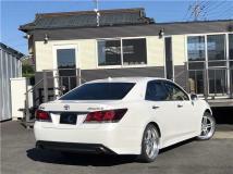 2013 Toyota Crown