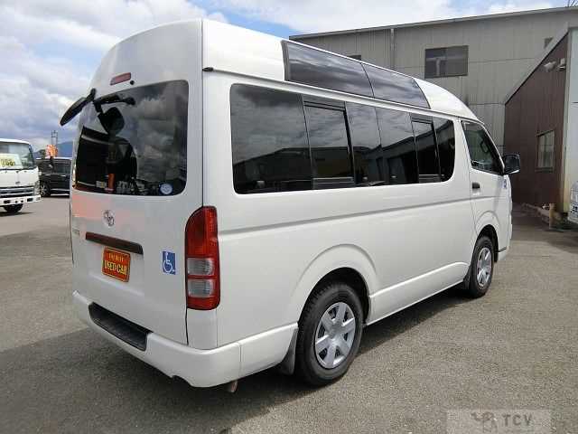 2007 Toyota Hiace