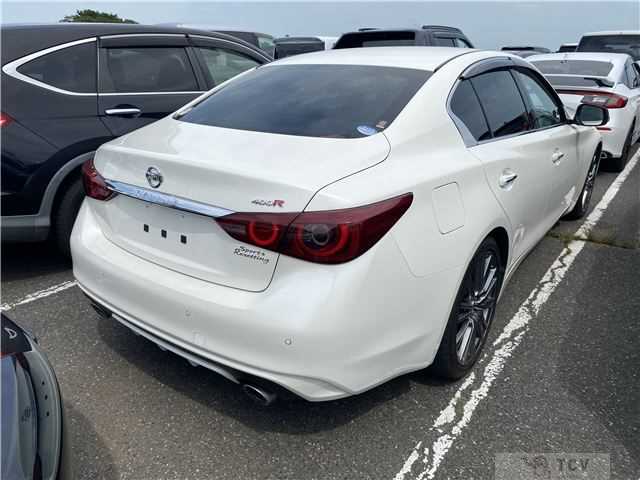 2019 Nissan Skyline