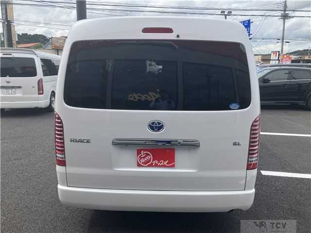2014 Toyota Hiace